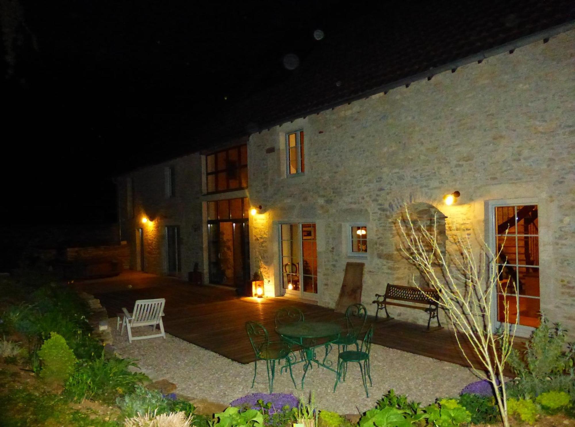 Chambres d'hôtes Béred Vuillemin Baume-les-Dames Exterior foto