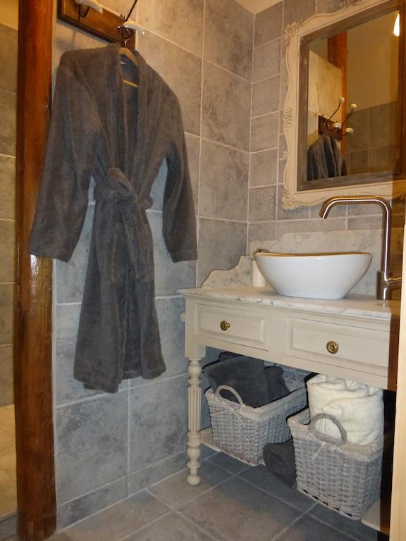 Chambres d'hôtes Béred Vuillemin Baume-les-Dames Quarto foto
